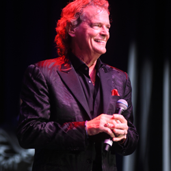 BJ Thomas sang his hits, plus a beautiful rendition of 