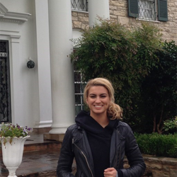 Singer-songwriter Tori Kelly